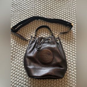 COACK BUCKET BAG